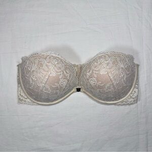 Victoria's Secret Vintage White Lace‎ Strapless Bra